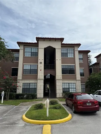 $1,290 | 6137 Metrowest Boulevard, Unit 306, Orlando, FL 32835
