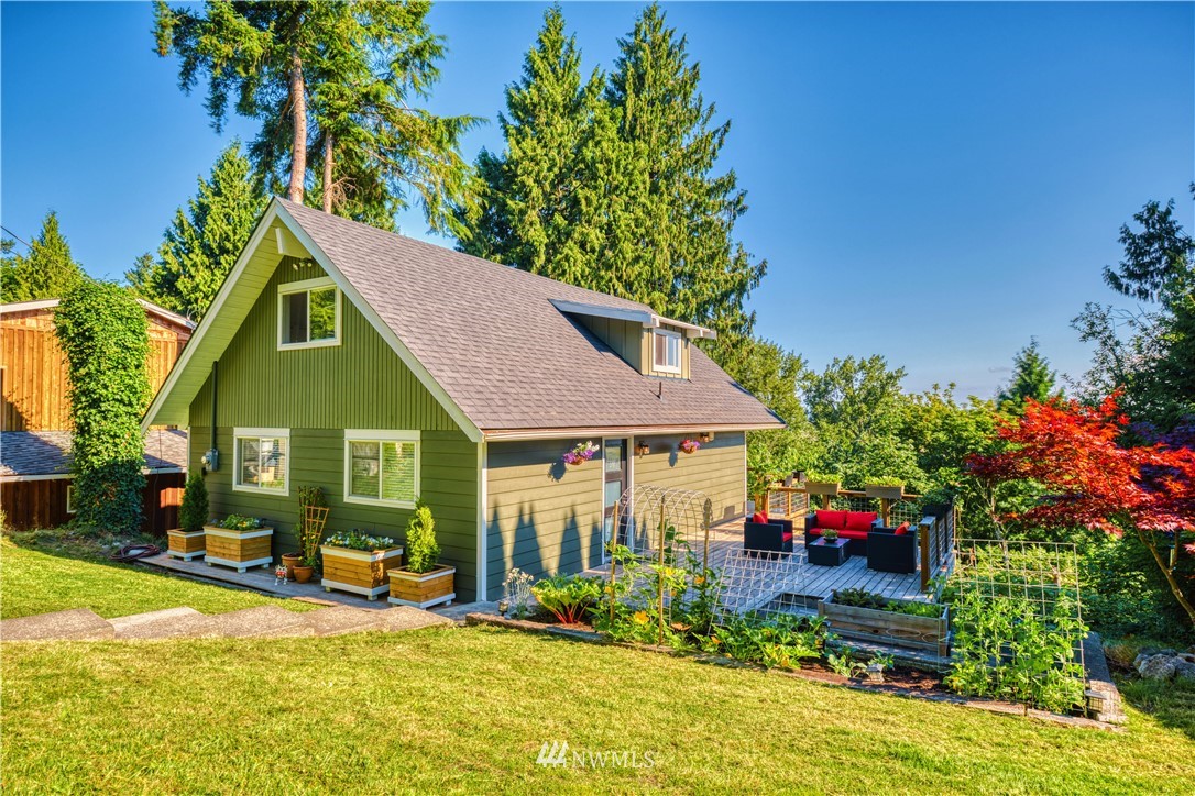 1888 Cliff Road Point Roberts, WA 98281 - Photo 23 of 24