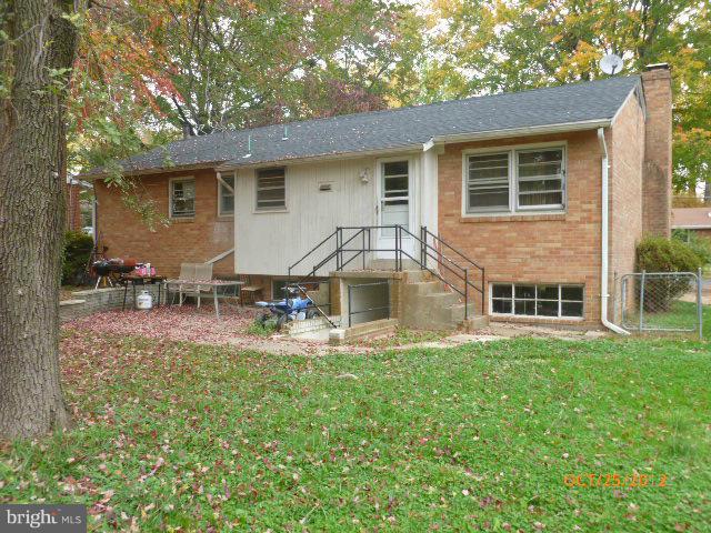 7207 Rice Street Falls Church, VA 22042 - Photo 2 of 3 Exterior (Rear)