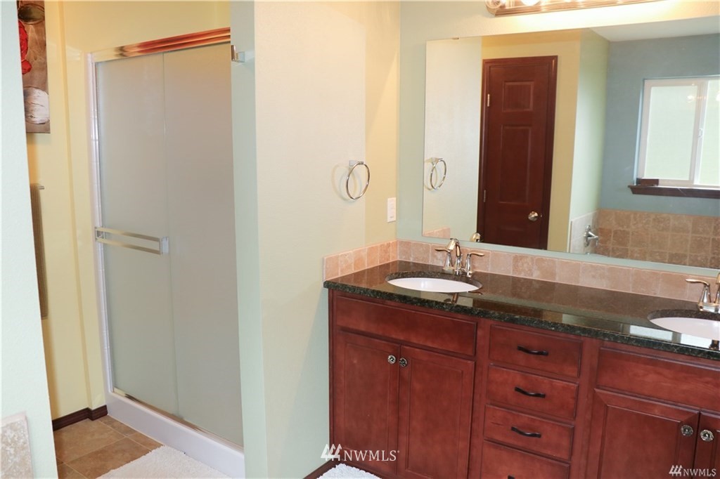 14 Strawberry Hill Road Elma, WA 98541 - Photo 12 of 20 Gallery Image 12