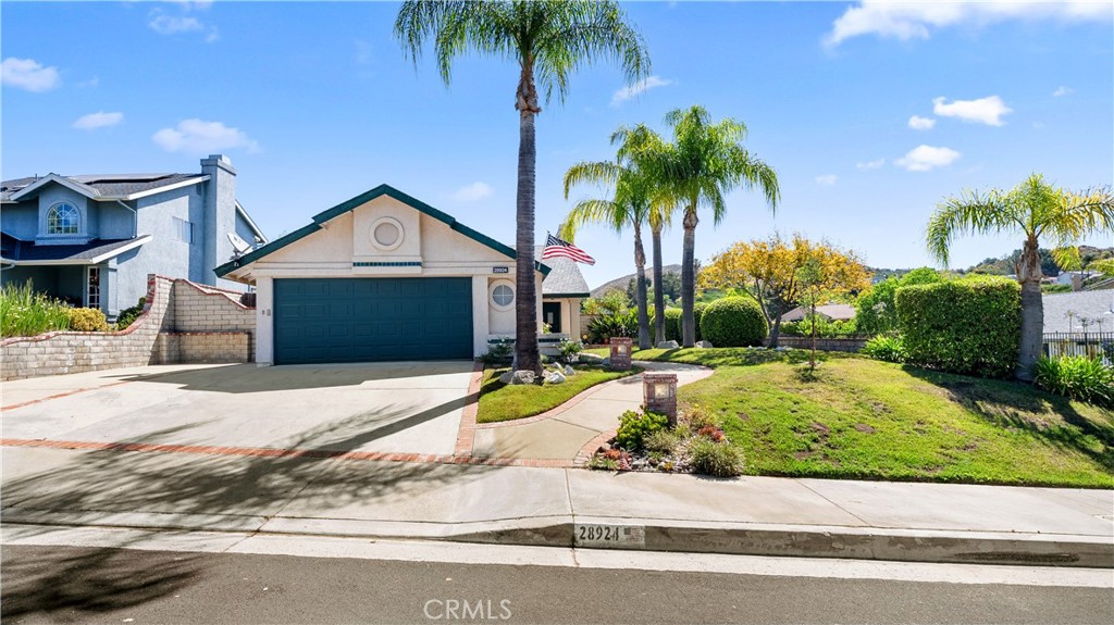 28924 Raintree Lane Saugus, CA 91390 - Photo 3 of 47