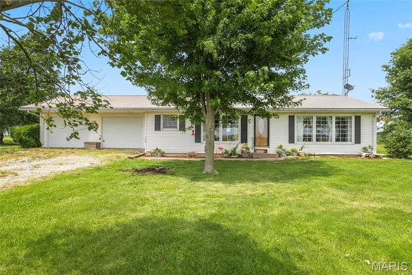 $335,000 | 38753 Audrain Road 564, Vandalia, MO 63382