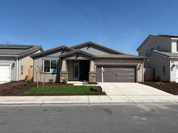$505,950 | 1193 Magnolia Court West, Madera, CA 93636