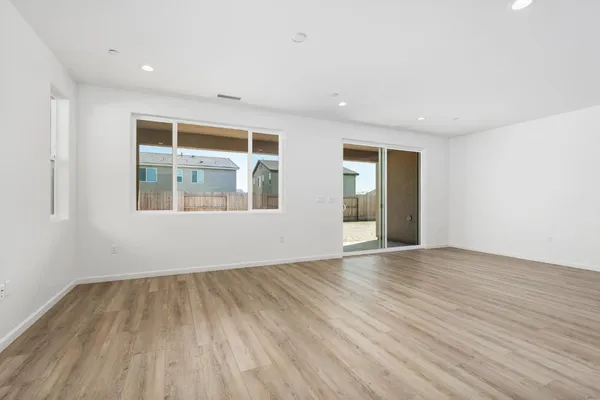 $505,950 | 1193 Magnolia Court West, Madera, CA 93636