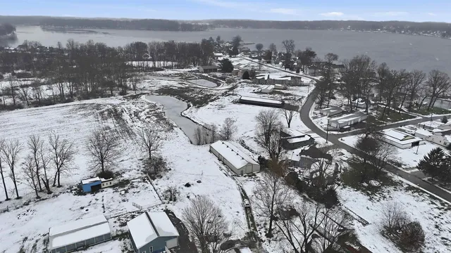 $143,500 | 744 West N Lake, Fremont, IN 46737