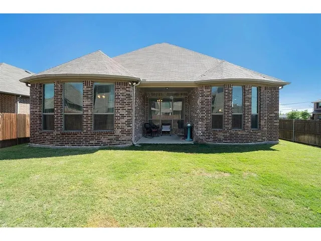 $349,000 | 744 Shadow River Drive, Saginaw, TX 76179