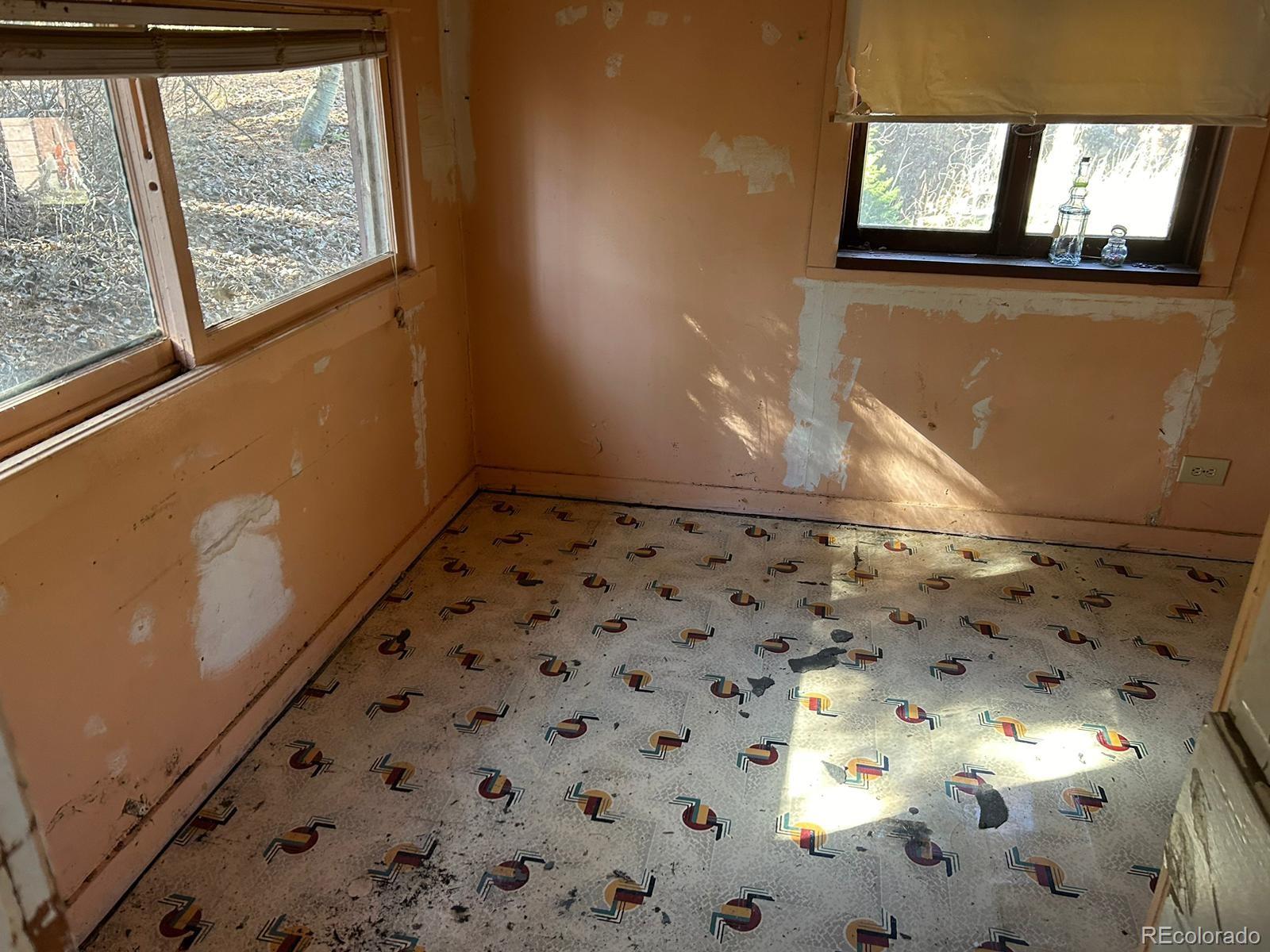 10881 Kitty Drive Conifer, CO 80433 - Photo 11 of 29 a view of a hallway