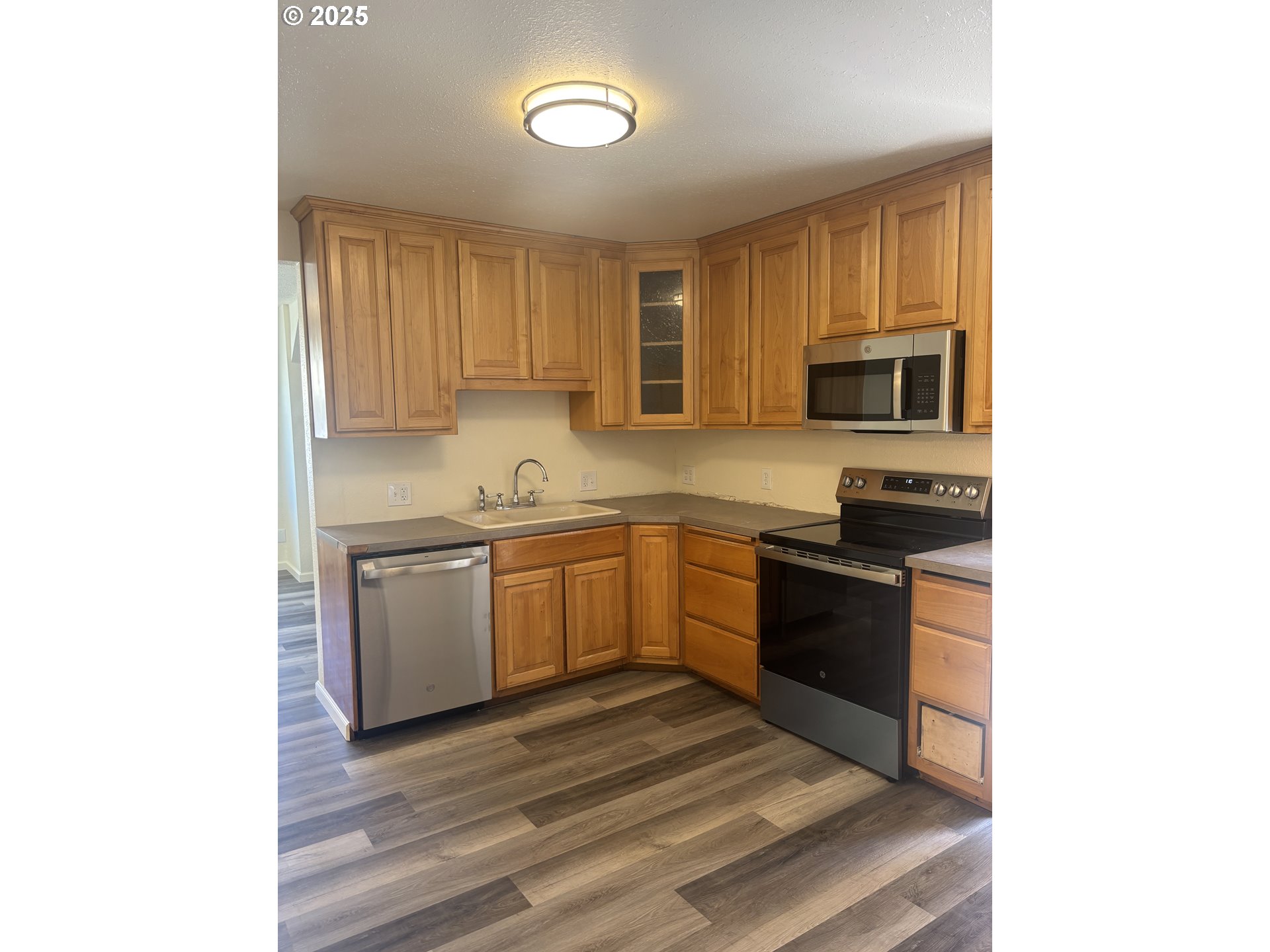 3604 Carnes Road Roseburg, OR 97471 - Photo 11 of 48 Gallery Image 11