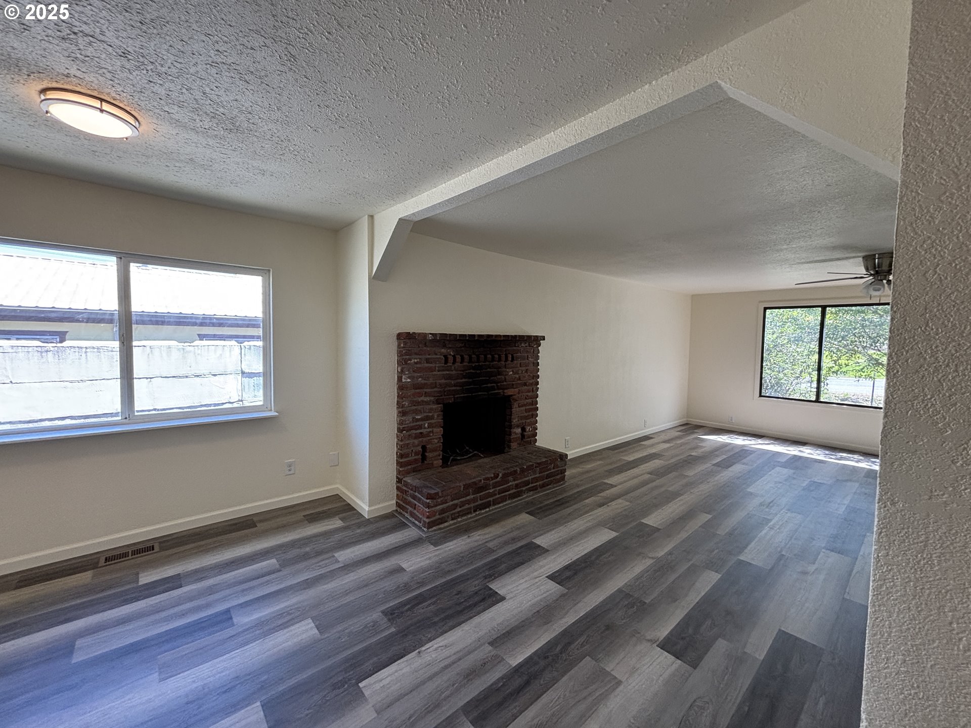 3604 Carnes Road Roseburg, OR 97471 - Photo 15 of 48 Gallery Image 15