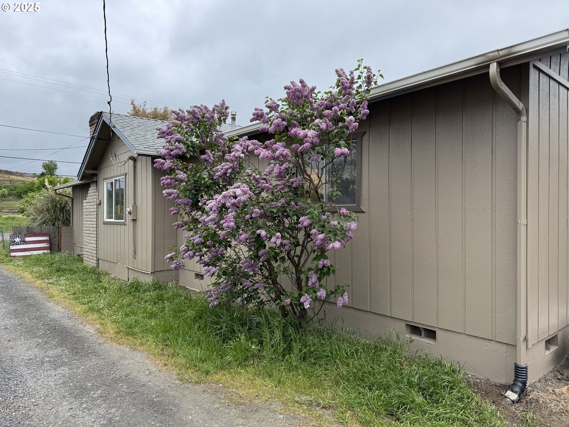 3604 Carnes Road Roseburg, OR 97471 - Photo 2 of 48 Gallery Image 2