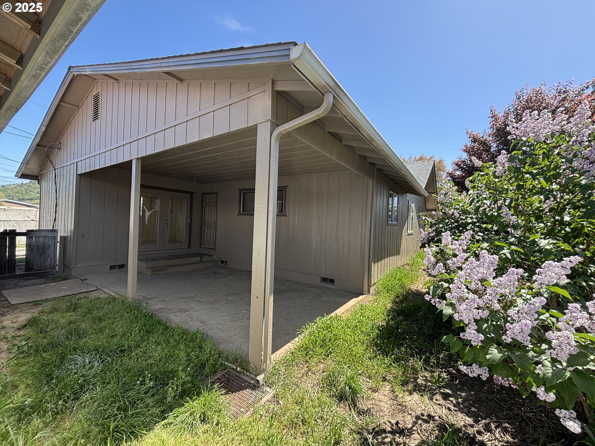 3604 Carnes Road Roseburg, OR 97471 - Photo 3 of 48 Gallery Image 3