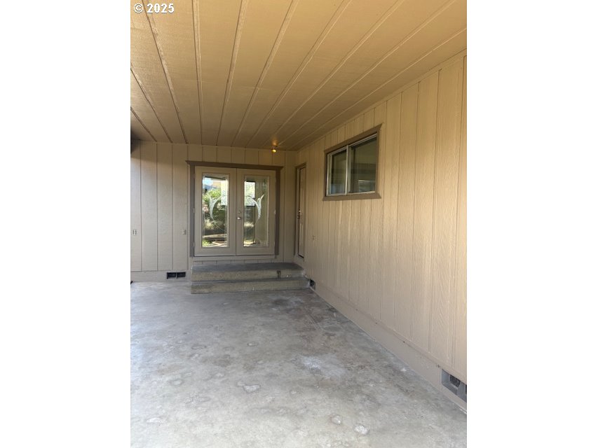 3604 Carnes Road Roseburg, OR 97471 - Photo 39 of 48 Gallery Image 39