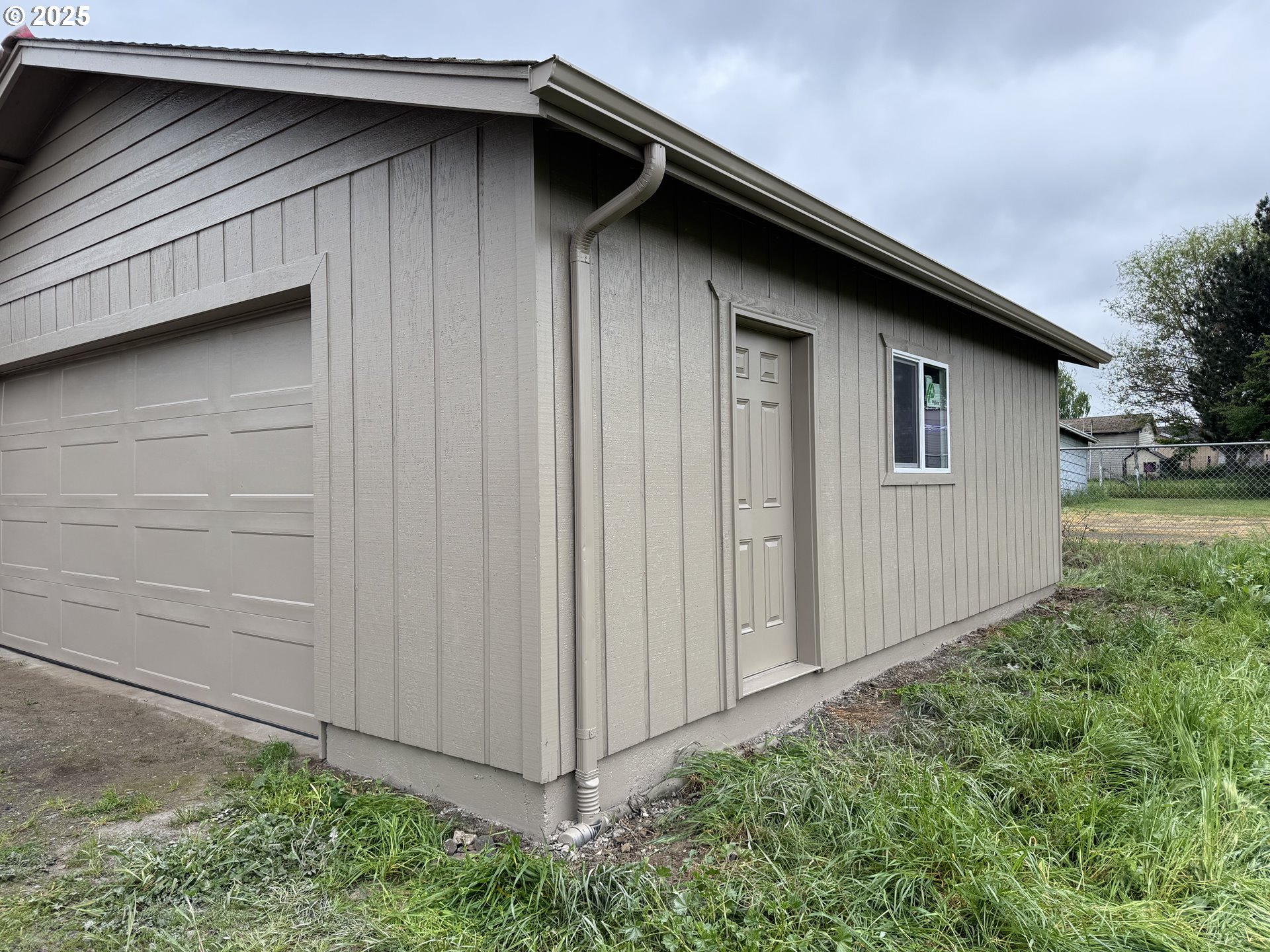 3604 Carnes Road Roseburg, OR 97471 - Photo 5 of 48 Gallery Image 5