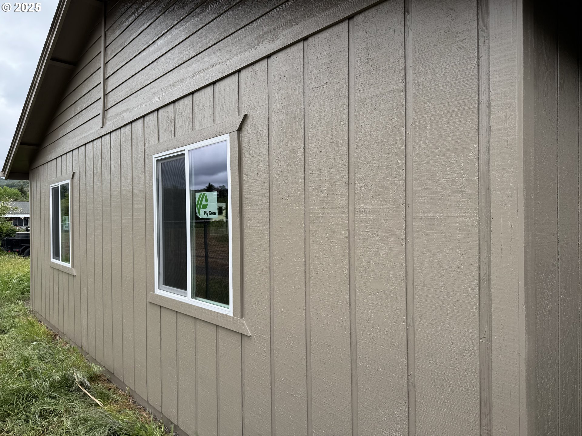 3604 Carnes Road Roseburg, OR 97471 - Photo 6 of 48 Gallery Image 6