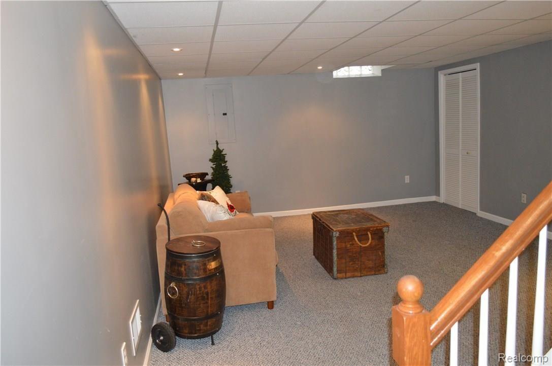 742 Caribou Court Rochester, MI 48307 - Photo 40 of 58 Finished Basement