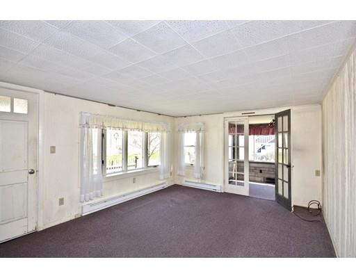77 Bayview Street Wareham, MA 02571 - Photo 4 of 20 Gallery Image 4