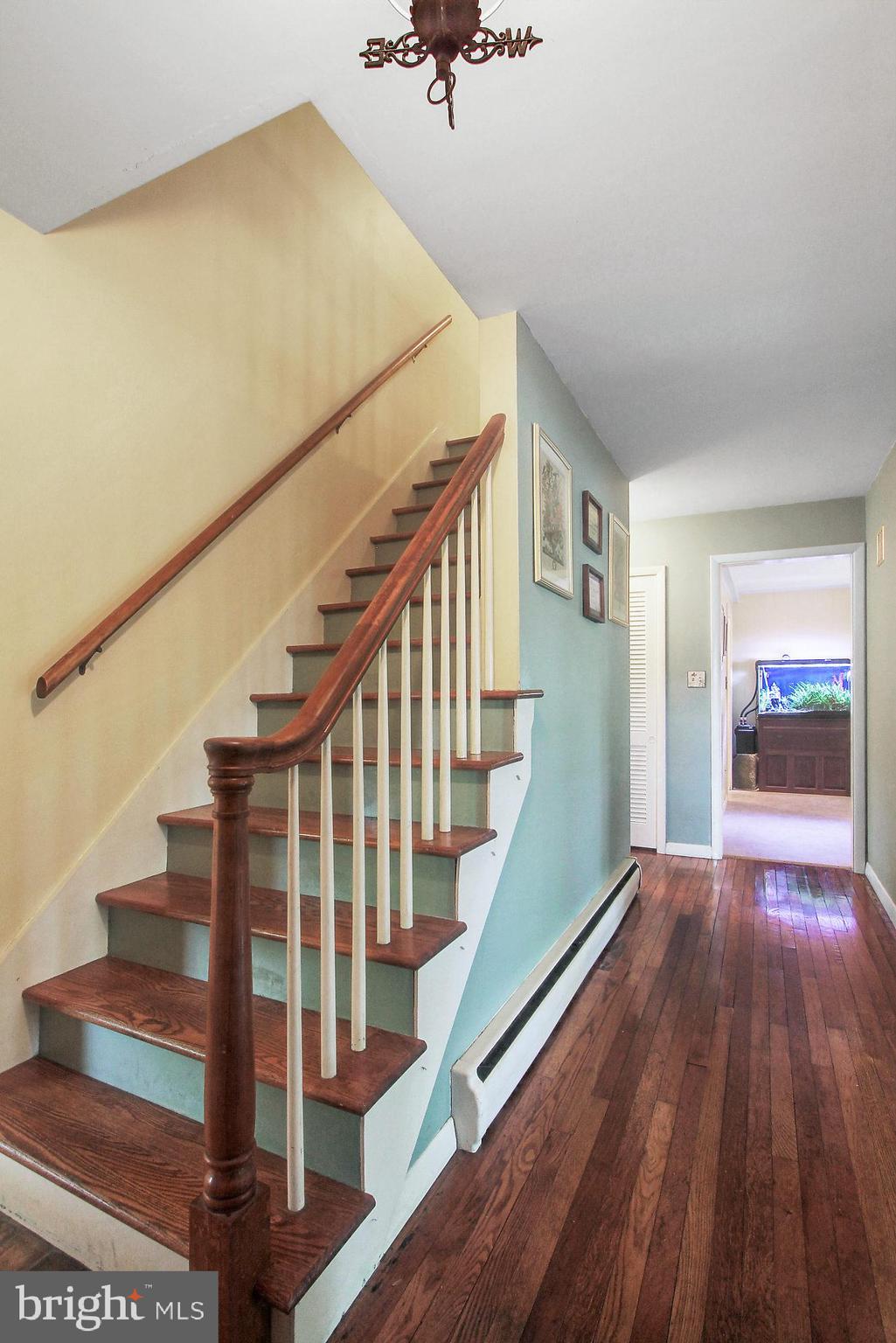 355 Barrett Road Emmaus, PA 18049 - Photo 3 of 29 Gallery Image 3