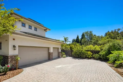 $10,949,888 | 20040 Spaich Court, Saratoga, CA 95070