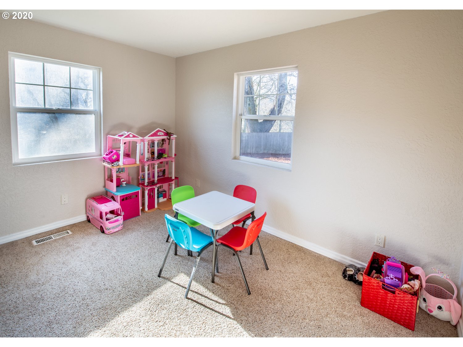4302 Chenoweth Road The Dalles, OR 97058 - Photo 11 of 31 Gallery Image 11
