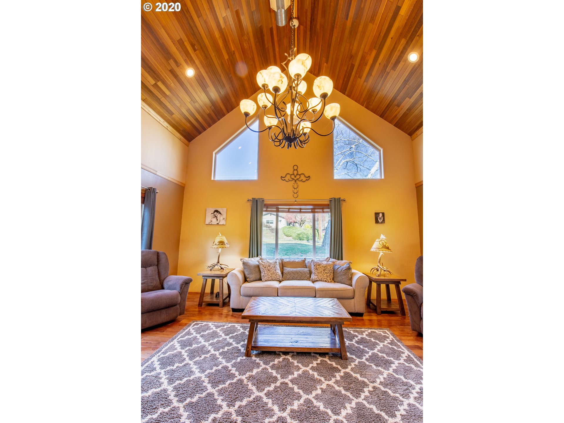 4302 Chenoweth Road The Dalles, OR 97058 - Photo 14 of 31 Gallery Image 14