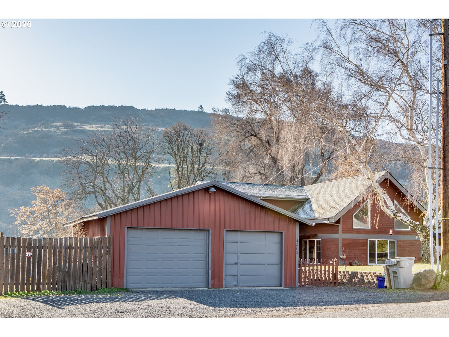4302 Chenoweth Road The Dalles, OR 97058 - Photo 3 of 31 Gallery Image 3