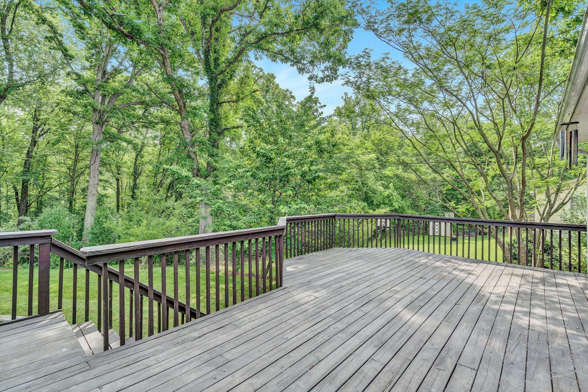 3966 Pitzer Road Roanoke, VA 24014 - Photo 17 of 36 Large Deck