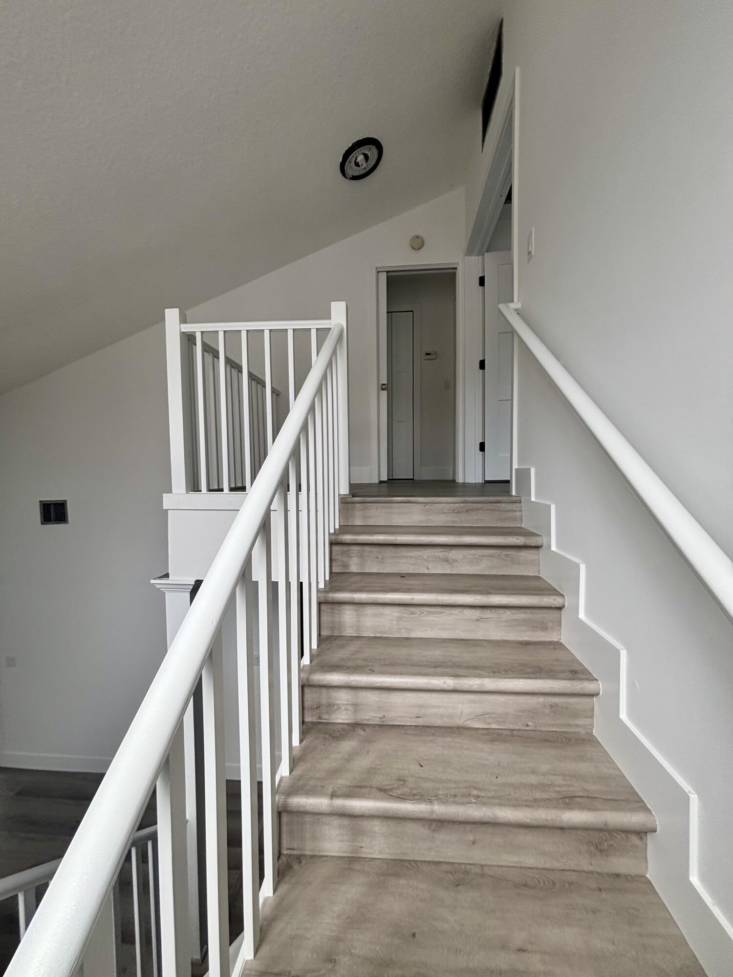 441 Northeast 38th Street Boca Raton, FL 33431 - Photo 20 of 35 Stairs