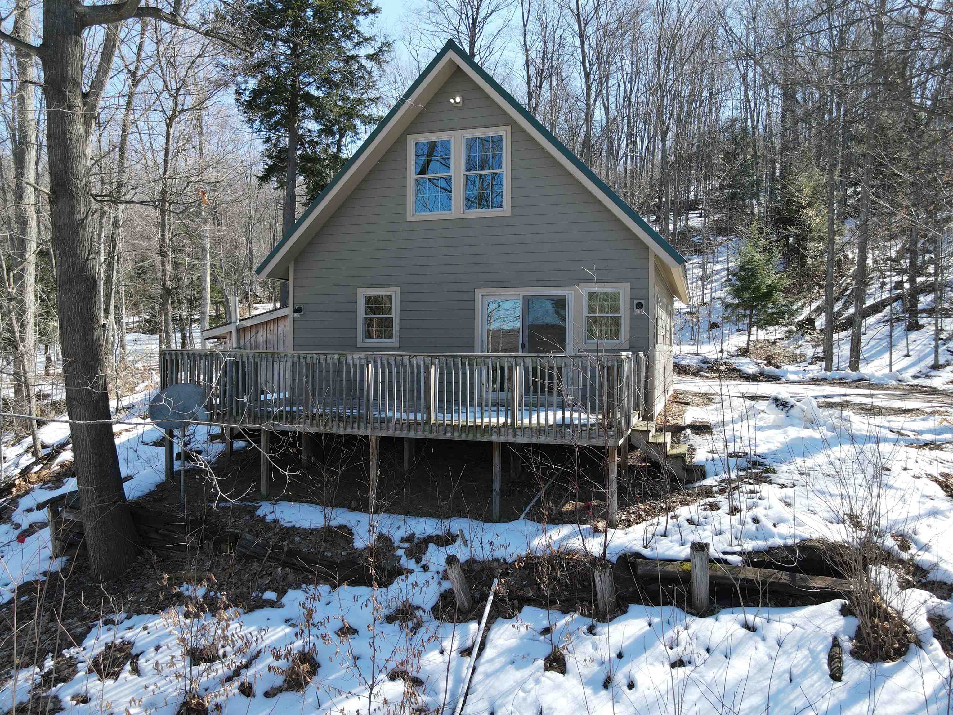 6353 South Bohemian Road Maple City, MI 49664 - Photo 43 of 46 1909362-43.JPG