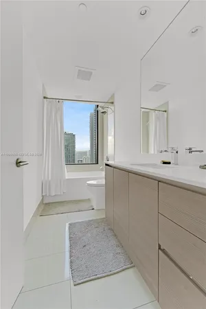 $6,700 | 460 Northeast 28th Street, Unit 3201, Miami, FL 33137