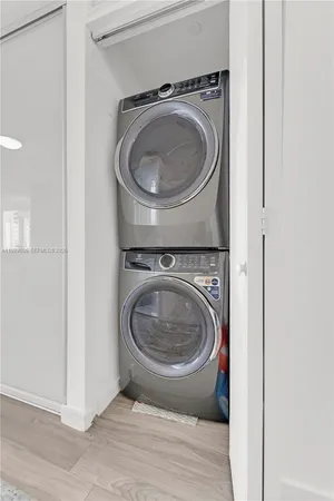 $6,700 | 460 Northeast 28th Street, Unit 3201, Miami, FL 33137