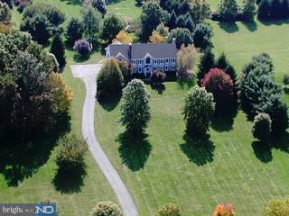8 Fox Run Road Pennington, NJ 08534 - Photo 1 of 6