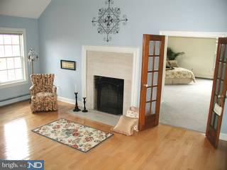 8 Fox Run Road Pennington, NJ 08534 - Photo 6 of 6