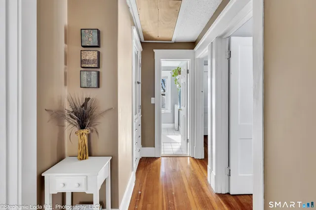 $399,999 | 142 Washington Avenue, Hamden, CT 06518