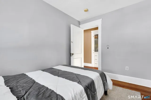 $399,999 | 142 Washington Avenue, Hamden, CT 06518