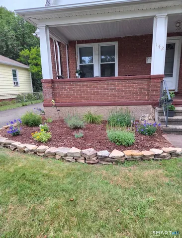 $399,999 | 142 Washington Avenue, Hamden, CT 06518