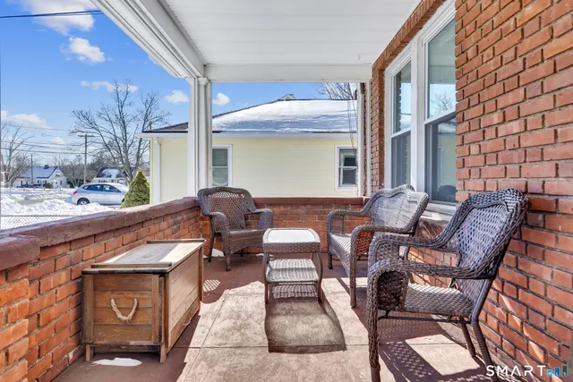 $399,999 | 142 Washington Avenue, Hamden, CT 06518