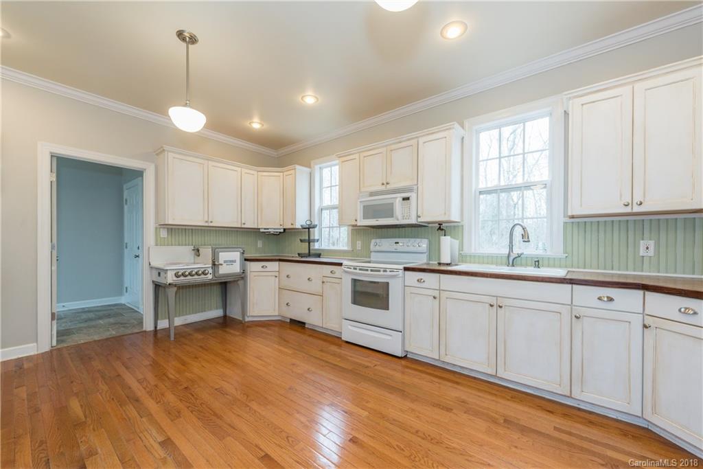 5380 Stoneboro Road Heath Springs, SC 29058 - Photo 11 of 34 Gallery Image 11