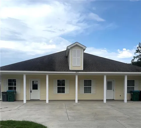 $1,350 | 207 South Laurel Street, Unit B, Hammond, LA 70403
