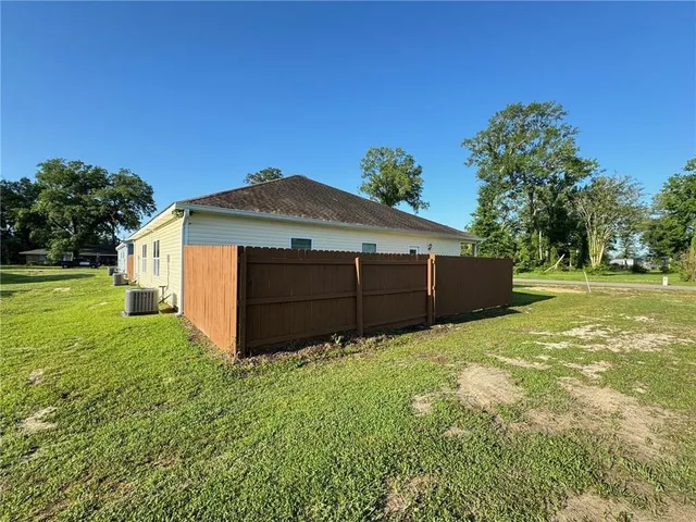 $1,400 | 207 South Laurel Street, Unit B, Hammond, LA 70403