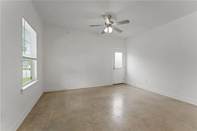 $1,400 | 207 South Laurel Street, Unit B, Hammond, LA 70403