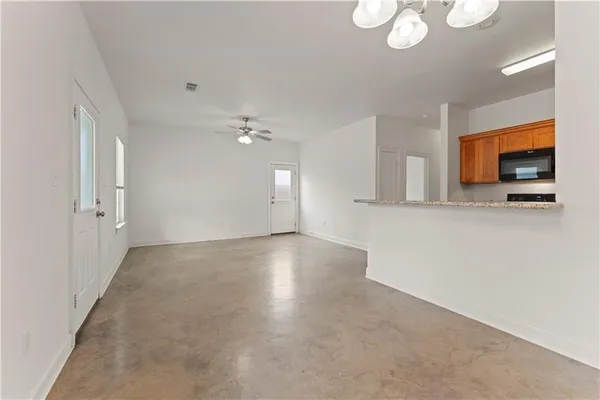 $1,350 | 207 South Laurel Street, Unit B, Hammond, LA 70403