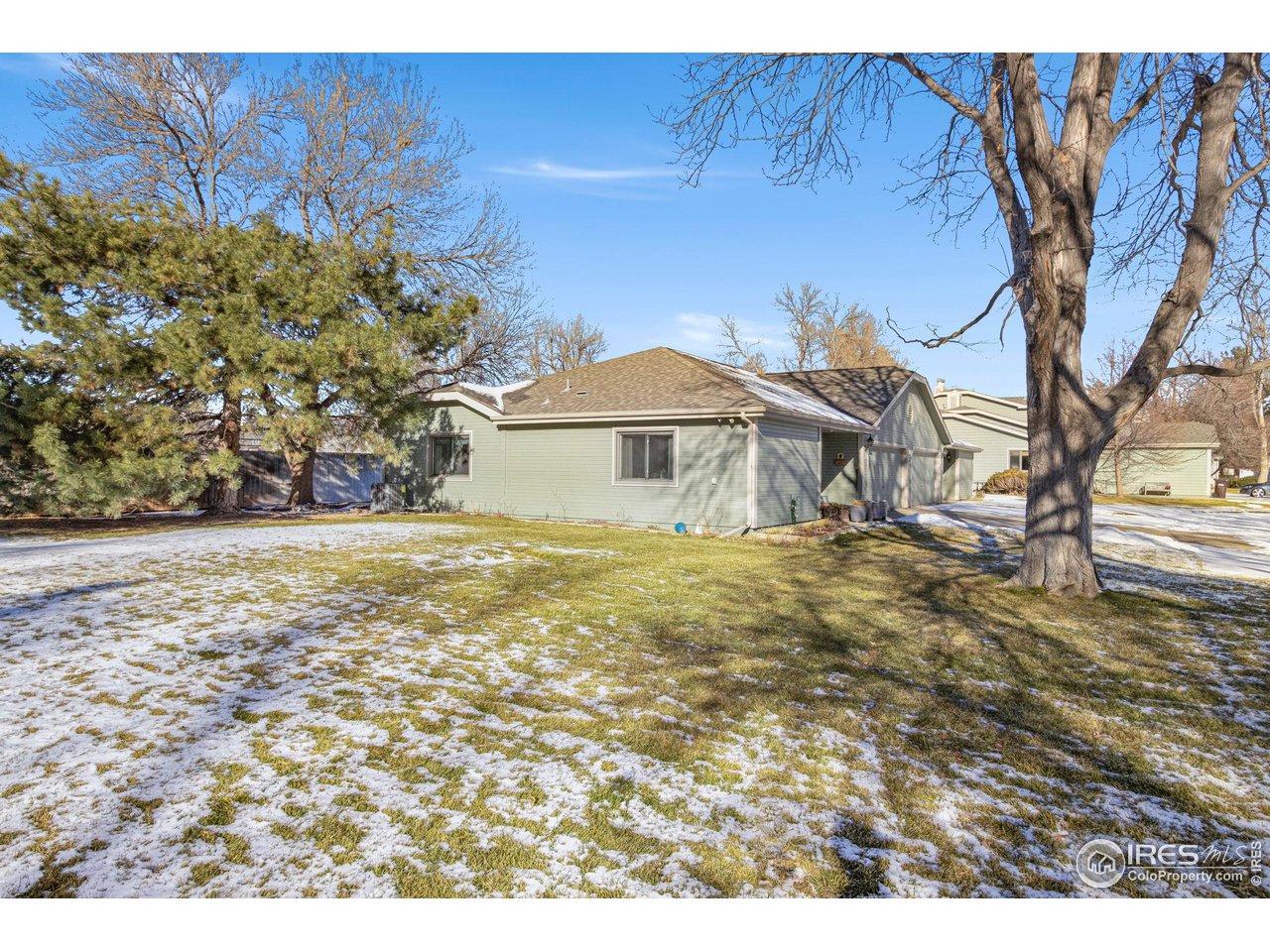 929 East Prospect Road, Unit A Fort Collins, CO 80525 - Photo 2 of 19 Side yard