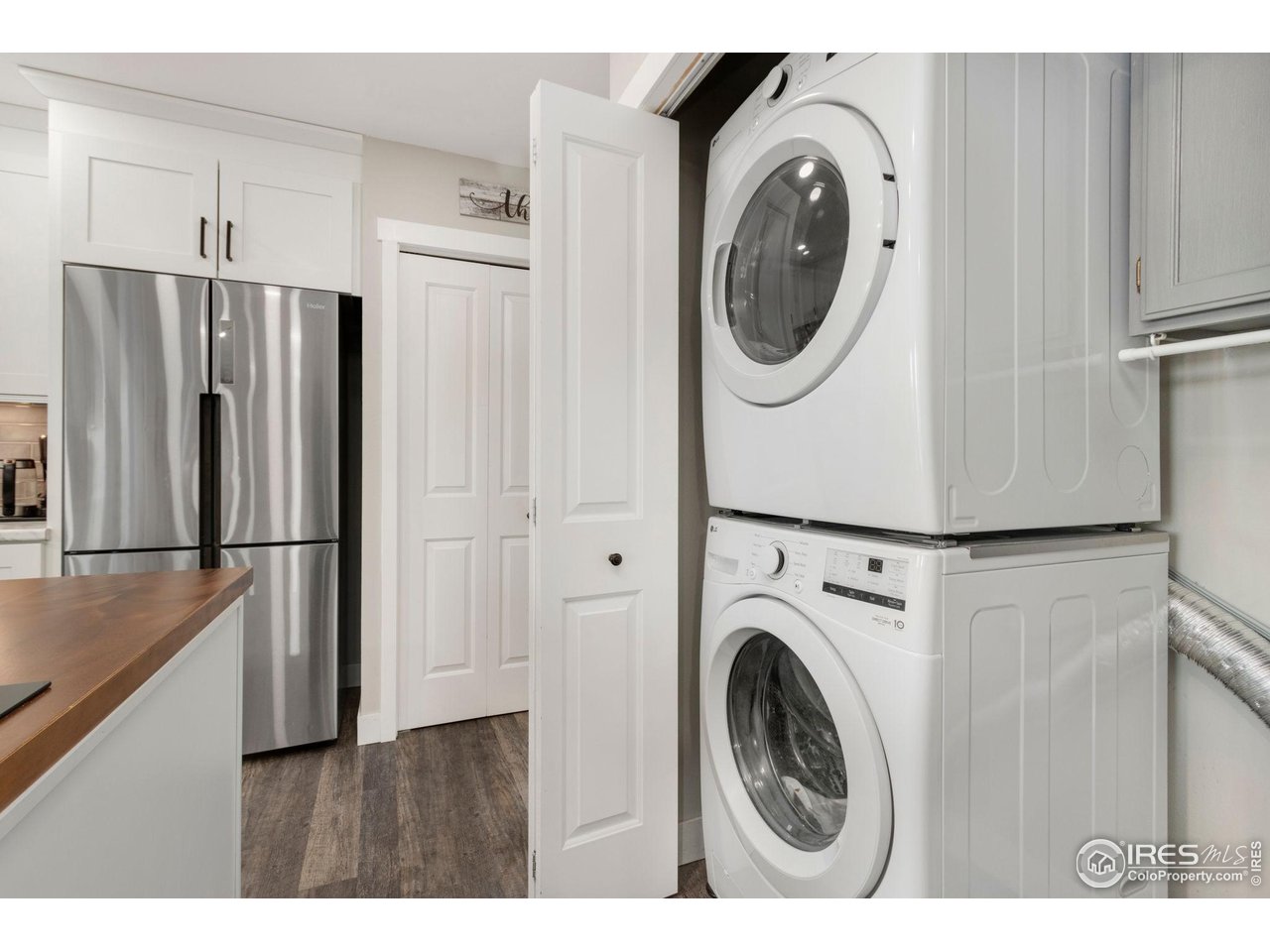 929 East Prospect Road, Unit A Fort Collins, CO 80525 - Photo 10 of 19 laundry