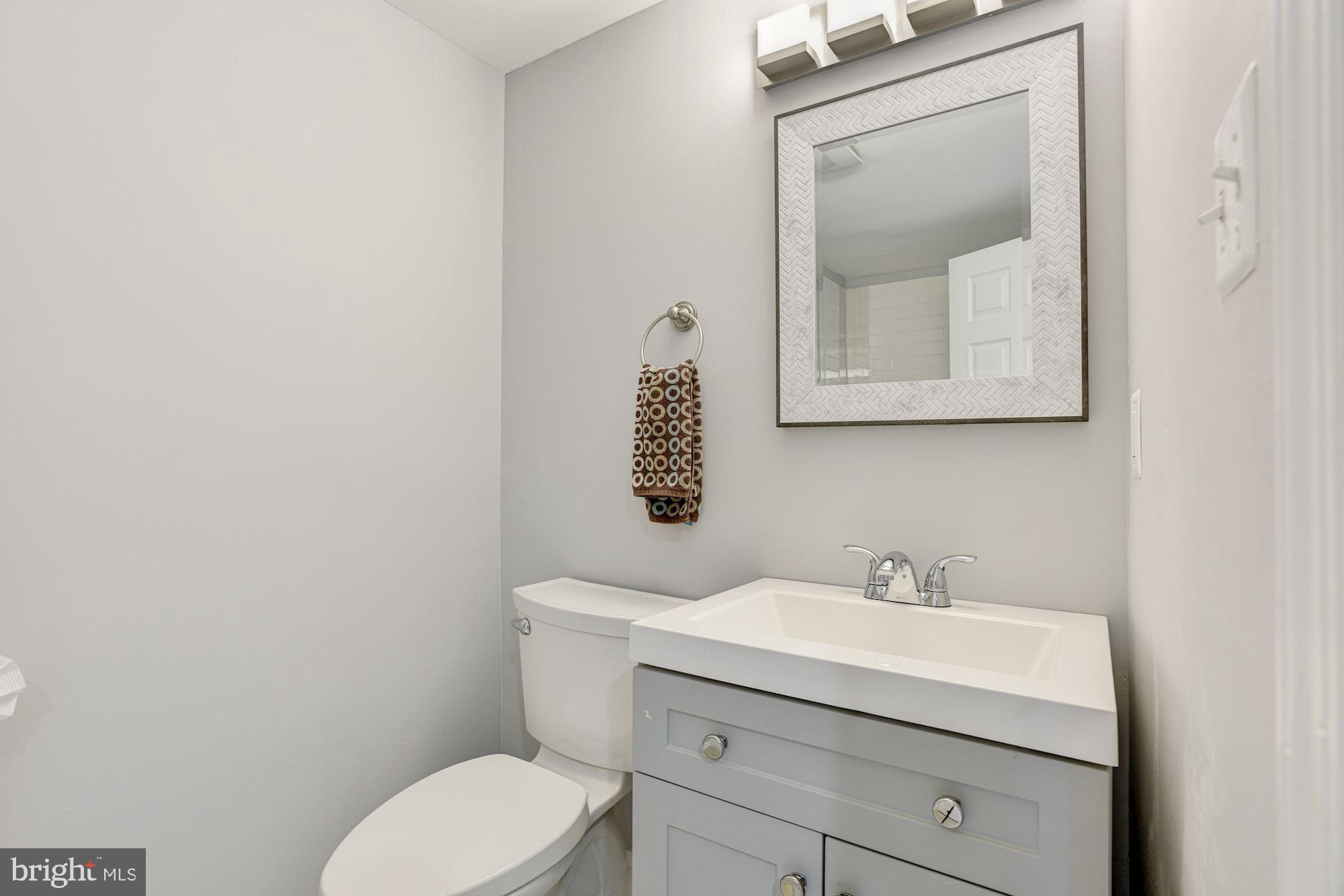 529 Mosher Street Baltimore, MD 21217 - Photo 22 of 30 Bath