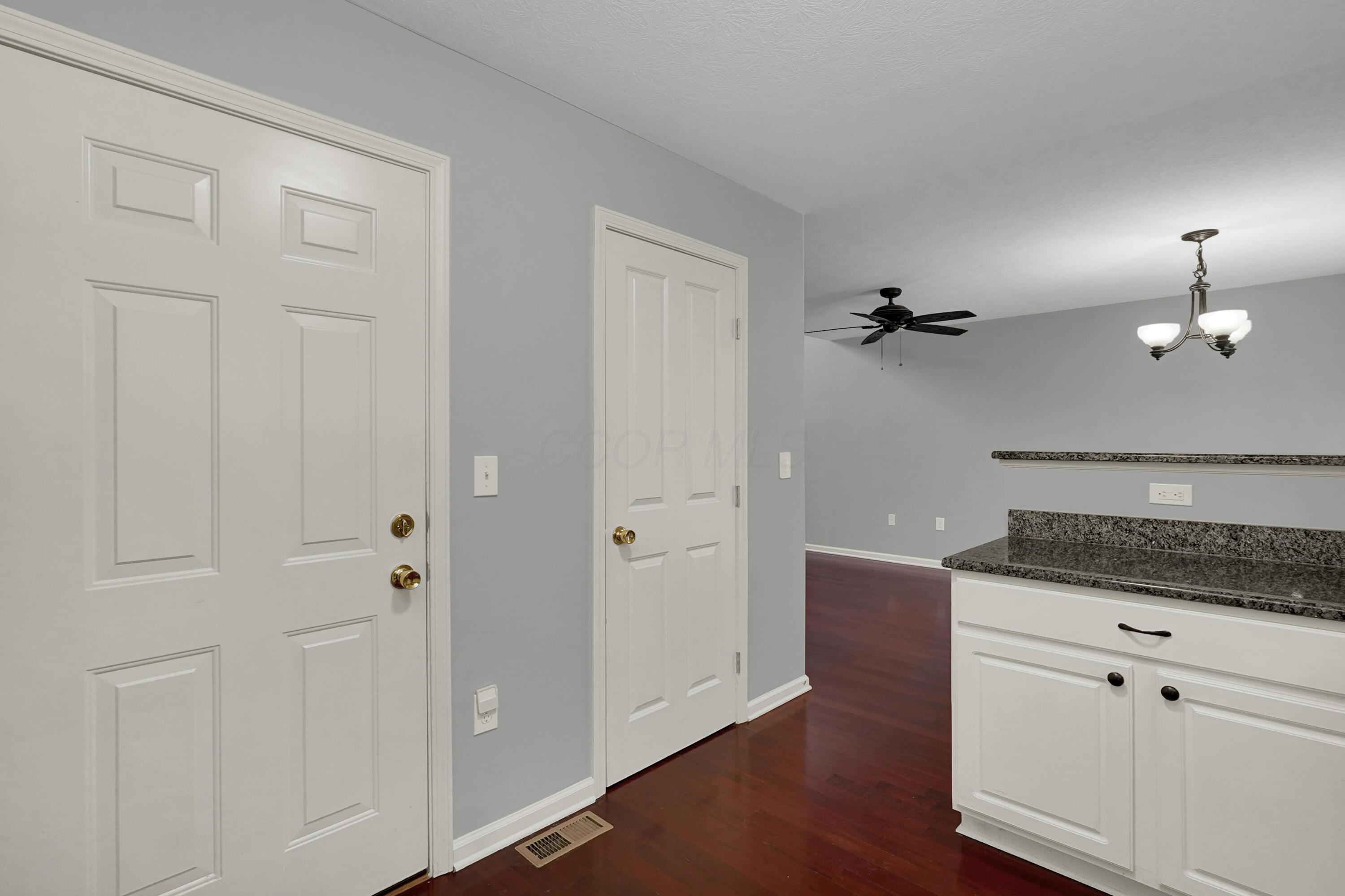 8311 Bruntsfield Road Columbus, OH 43235 - Photo 12 of 47 11-print-8311-bruntsfield-rd