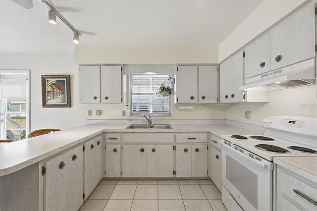 $299,000 | 1710 Florence Avenue, Englewood, FL 34223