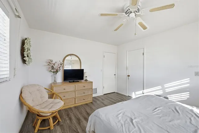 $299,000 | 1710 Florence Avenue, Englewood, FL 34223