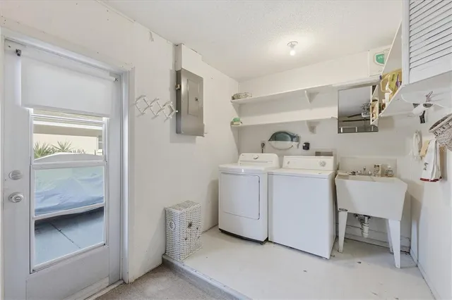 $299,000 | 1710 Florence Avenue, Englewood, FL 34223