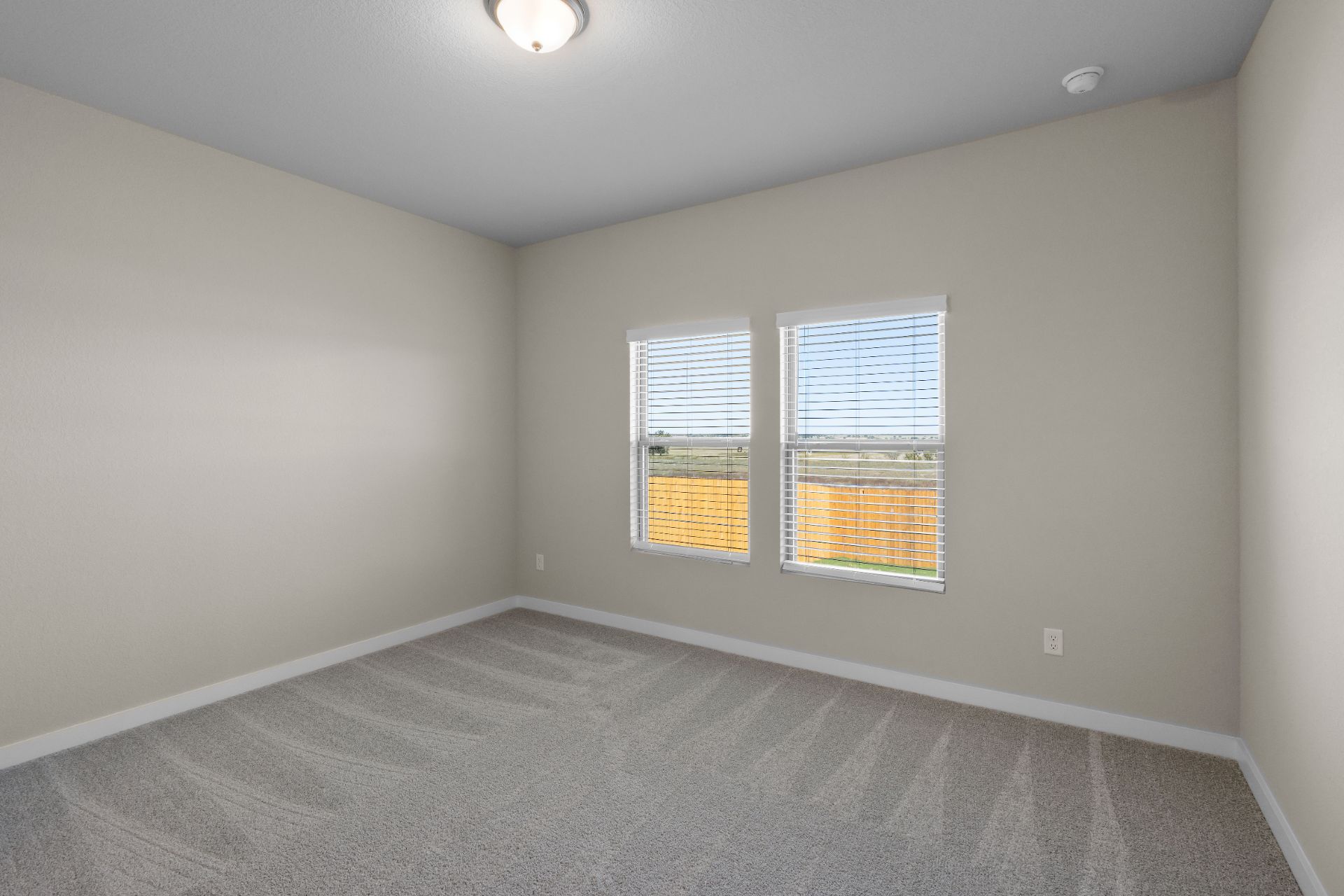 204 Sleep Hollow Jarrell, TX 76537 - Photo 14 of 24 Primary Bedroom