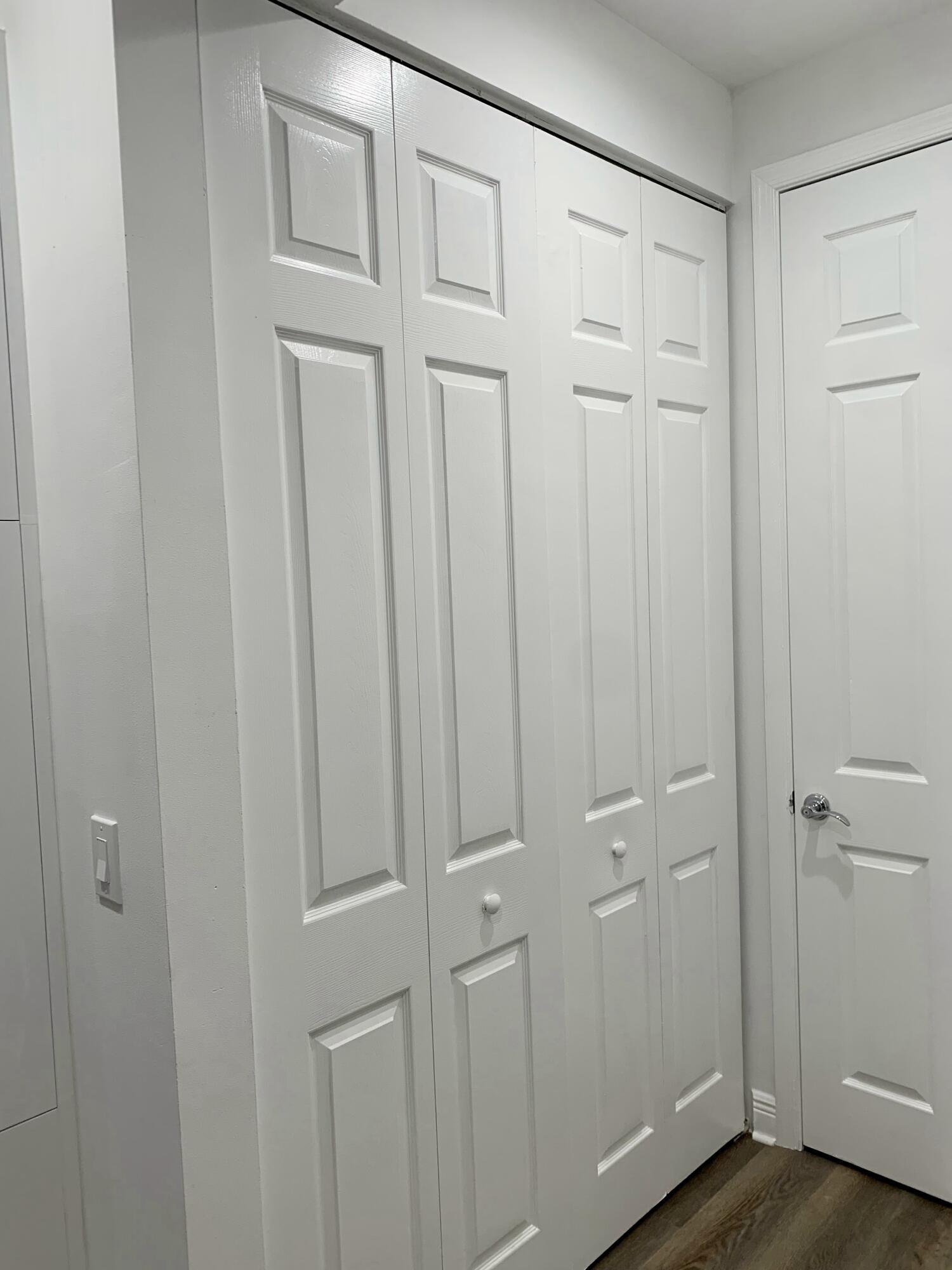 104 Jesup Lane Jupiter, FL 33458 - Photo 13 of 35 LAUNDRY AREA 1ST LEVEL